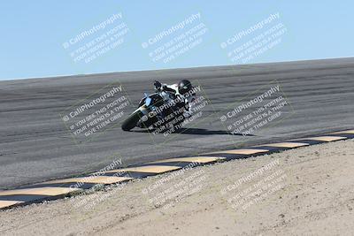 media/Oct-13-2025-Moto Forza (Mon) [[a66d839500]]/4-C Group/Session 2 (Bowl)/